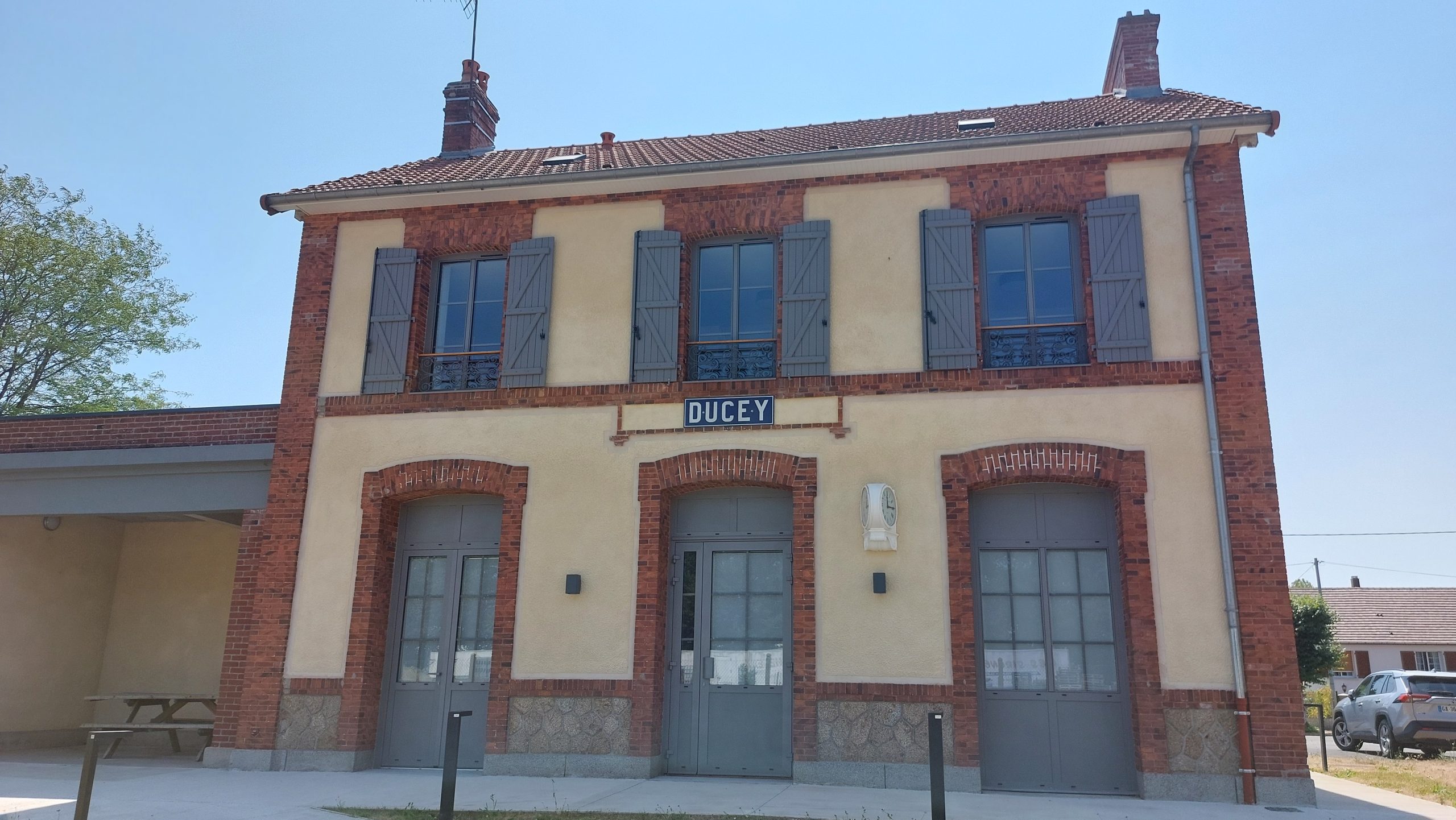 La Gare (côté horloge)